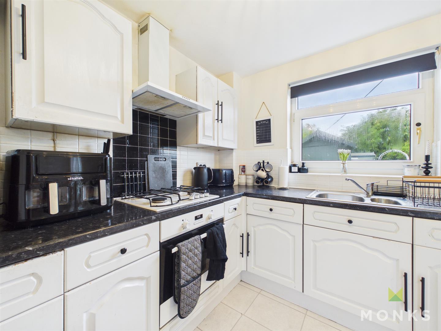 3 Derwent Avenue, Shrewsbury, SY1 3RQ For Sale
